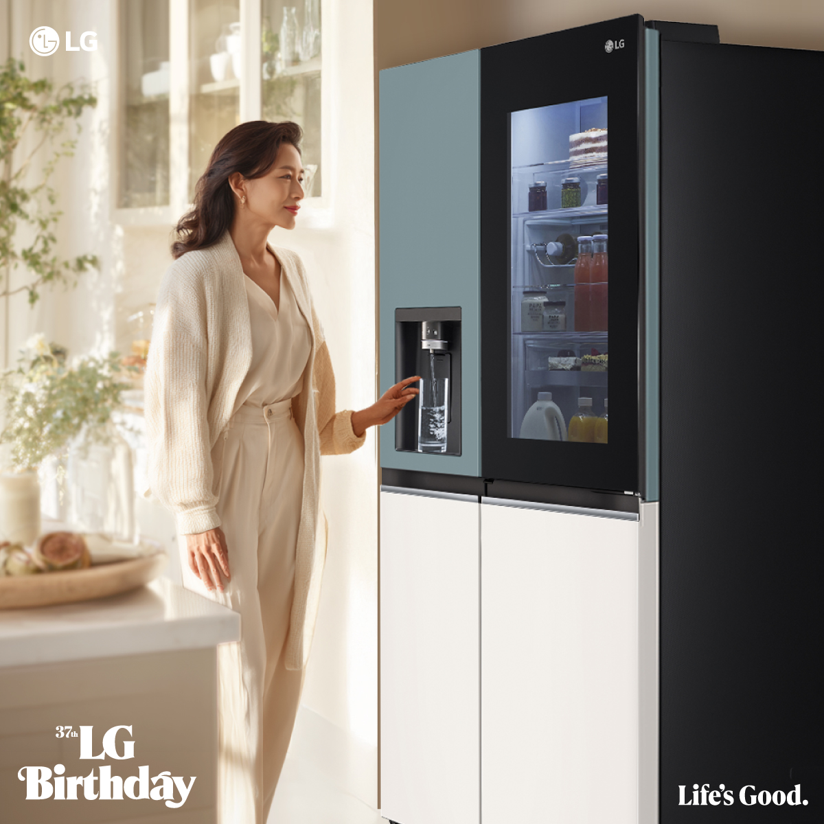 ตู้เย็น LG InstaView Door-in-Door 25 คิว